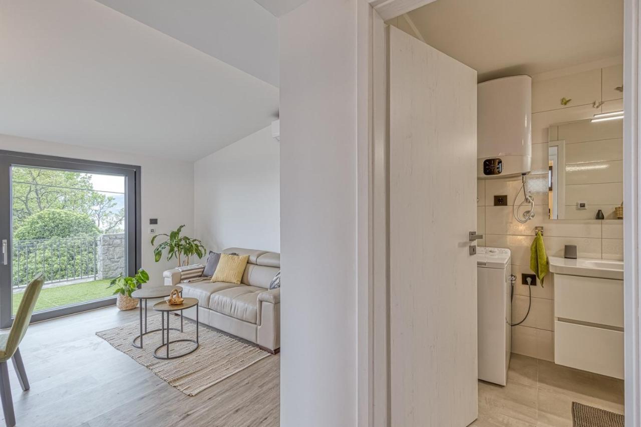 Kostabela - Sea View Apartment ริเยกา ภายนอก รูปภาพ